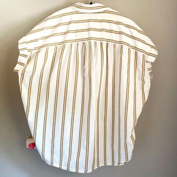 Madewell Oversized Cotton / Linen Short Sleeve Button Down in Bronze Stripe - Picture 3 of 7